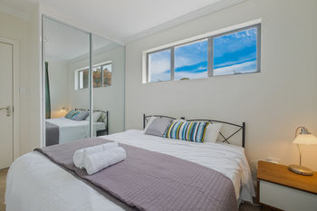 Getaway Holiday Campsie - Coogee Beach Accommodation 2