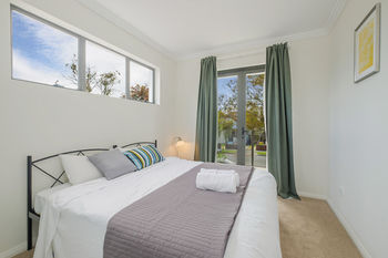 Getaway Holiday Campsie - Coogee Beach Accommodation 3
