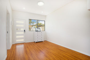 Getaway Holiday Campsie - Coogee Beach Accommodation 14