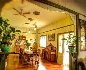 Hawthorne QLD Coogee Beach Accommodation