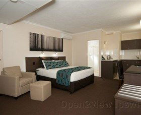 Comfort Inn And Suites Robertson Gardens - Coogee Beach Accommodation 2