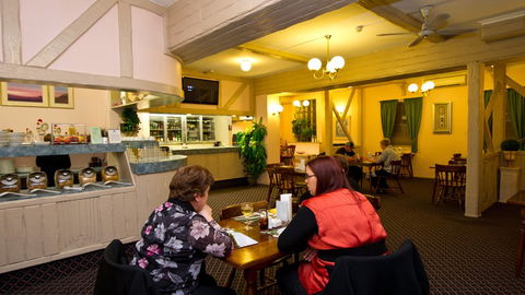 BEST WESTERN Balmoral Motor Inn - Coogee Beach Accommodation 3