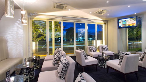 BEST WESTERN PLUS The Carrington - Coogee Beach Accommodation 4