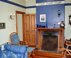 Seasons Of Tasmania - Coogee Beach Accommodation 1