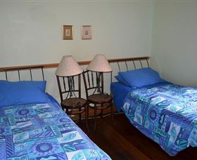 Seasons Of Tasmania - Coogee Beach Accommodation 2