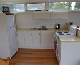 Amos Cottage - Coogee Beach Accommodation 3