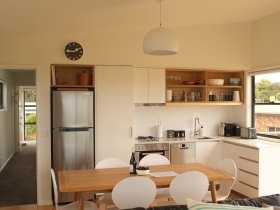 Beaumaris Beach Pad - Coogee Beach Accommodation 1