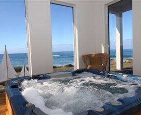 Saltwater Sunrise - Coogee Beach Accommodation 4