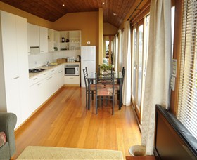 Boat Shed - The - Coogee Beach Accommodation 4