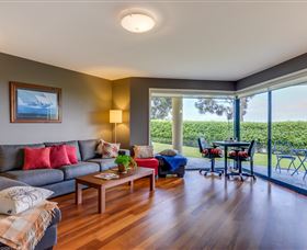 Carol's B&B - Coogee Beach Accommodation 1