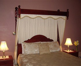 Squeaking Point TAS Coogee Beach Accommodation