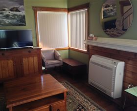 The Tickled Trout - Coogee Beach Accommodation 3