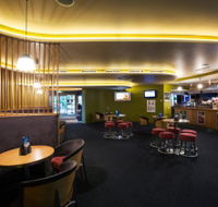 Carlyle Hotel - Coogee Beach Accommodation