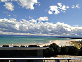 Freycinet Beach Apartments - Coogee Beach Accommodation 0