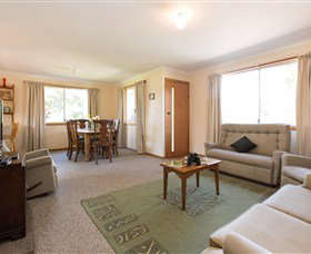 Shuckers Cottages - Coogee Beach Accommodation 3
