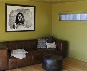 Aplite House - Coogee Beach Accommodation 5
