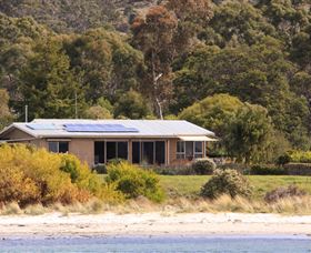 Beach And Boat Accommodation - Coogee Beach Accommodation 1