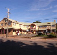 Parer's King Island Hotel - Coogee Beach Accommodation