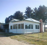 Natone Hills Fly Fishery B  B - Coogee Beach Accommodation