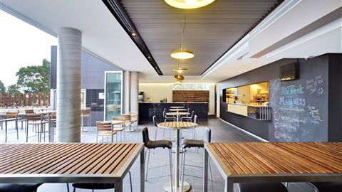Atura Dandenong - Coogee Beach Accommodation 1