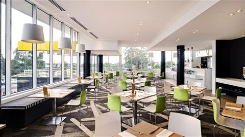 Atura Dandenong - Coogee Beach Accommodation 2