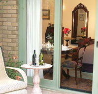 Forlonge Bed  Breakfast - Coogee Beach Accommodation