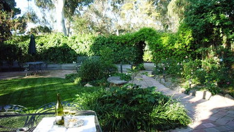 Forlonge Bed & Breakfast - Coogee Beach Accommodation 8