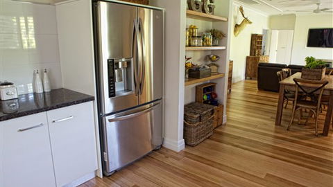 GG's By The River - Coogee Beach Accommodation 1