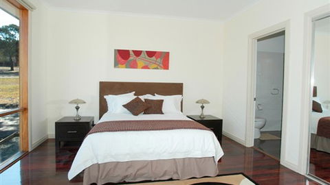 Yering Gorge Cottages - Coogee Beach Accommodation 2