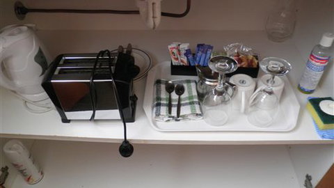 Alfred Motor Inn - Coogee Beach Accommodation 2