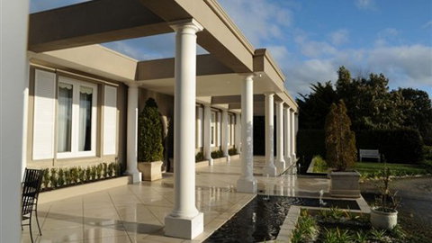 Norwood House Receptions & Motel - Coogee Beach Accommodation 0