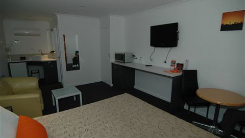 Motel Woongarra - Coogee Beach Accommodation 5