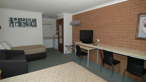 Motel Woongarra - Coogee Beach Accommodation 8