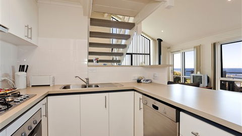 A Great Ocean Road Resort Whitecrest - Coogee Beach Accommodation 2