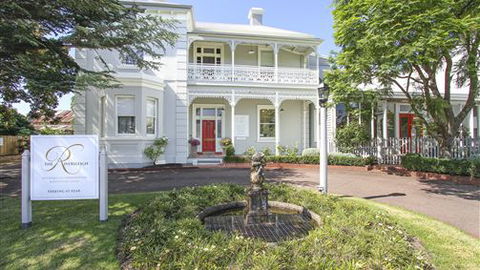 The Riversleigh - Coogee Beach Accommodation 0