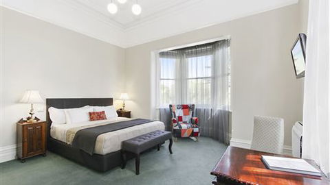 The Riversleigh - Coogee Beach Accommodation 1