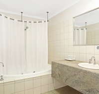 Quality Inn  Suites The Menzies - Coogee Beach Accommodation
