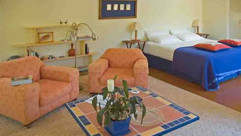Waterholes Guest House - Coogee Beach Accommodation 2