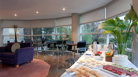 Punthill Apartment Hotels - Burwood - Coogee Beach Accommodation 2