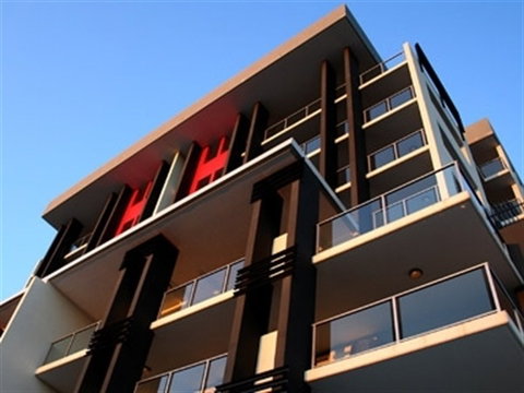 The Chermside Apartments - Coogee Beach Accommodation 0