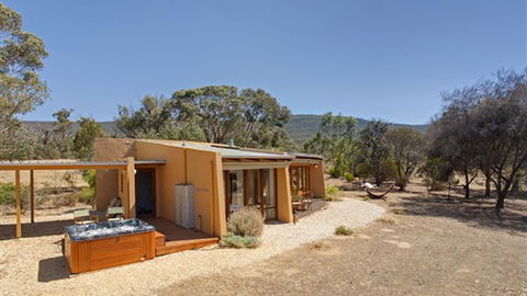 Boroka Downs - Coogee Beach Accommodation 6