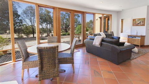 Boroka Downs - Coogee Beach Accommodation 7