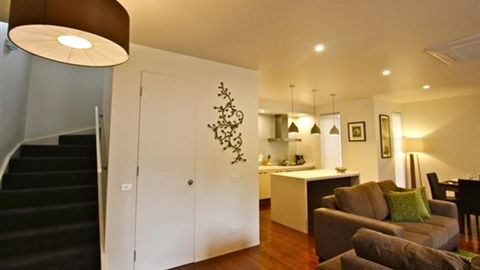 Alegria - Coogee Beach Accommodation 7