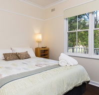 Serenity Halls Gap Nat Park Frontage - Coogee Beach Accommodation