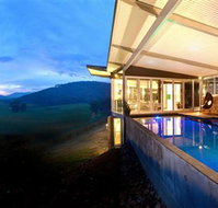 Feathertop Chateau - Coogee Beach Accommodation