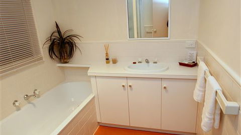 Serene Vista Halls Gap - Coogee Beach Accommodation 3