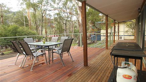 Serene Vista Halls Gap - Coogee Beach Accommodation 6