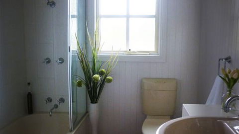 Amelda's Towerhill - Coogee Beach Accommodation 5