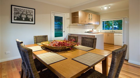 Della Fonte - Coogee Beach Accommodation 4