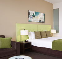 Mercure Melbourne Caroline Springs - Coogee Beach Accommodation